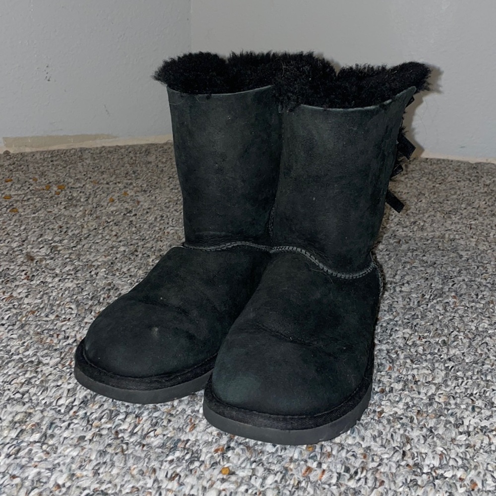 Black Bailey Bow UGGs